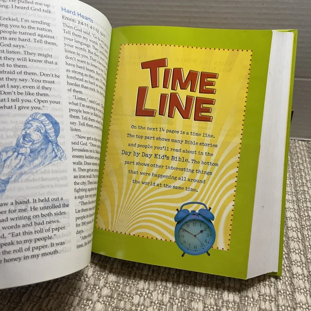 Day by Day Kid's Bible: The Bible for Young Readers: By Karyn‎ Henley